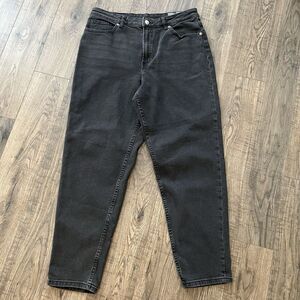 H & M Divided Women’s Jeans Pants Sz 10 Loose Mom Fit High Waist